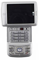 LG U900